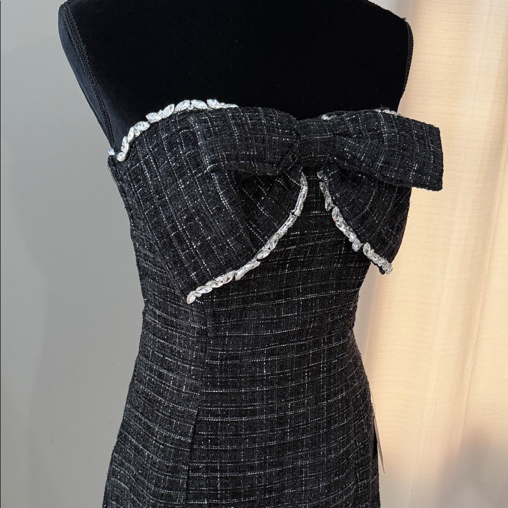 NWT lulus Black Tweed Strapless Rhinestone Bow Mini Dress Medium - Picture 6 of 13